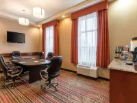 Hampton Inn by Hilton Edmonton/South โรงแรมในเอ็ดมอนตัน