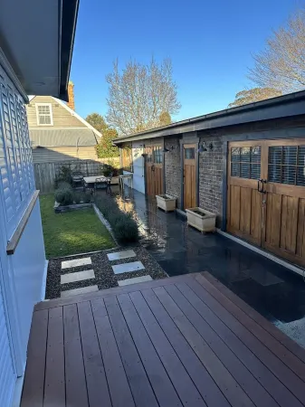 Beautiful pet friendly accommodation in Mittagong's blue ribbon precinct