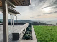 Vineyard Stay at Bryn Mawr the “Right Amount of Everything”