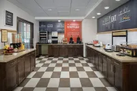 Hampton Inn & Suites Portland/Hillsboro-Evergreen Park - breakfast