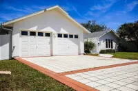 Cozy Palm Bay accommodation