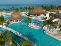 Centara Mirage Lagoon Maldives Hotels in Baros