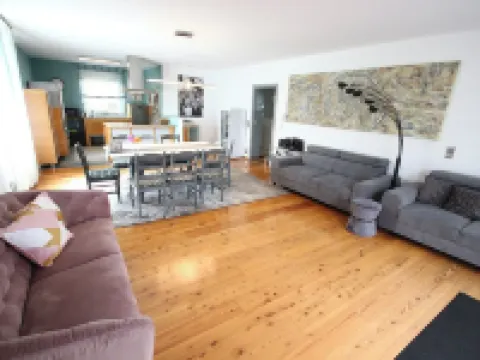 Traumhaus mit Pool und Eigener Sauna Hotels in Dahn