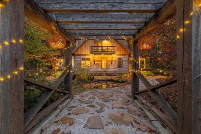 Artisan Log Haven: 40-Acre Forest Sanctuary