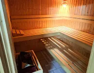 Geräumige Ferienwohnung "dresdner Stadt-terrasse" für 5 Erw., Kinder Willkommen