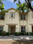 2 Story Townhouse walk to Atlantic Ave