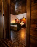 New Sauna & Walk to Village