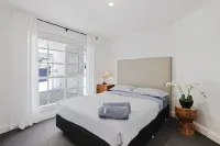 Spa jacuzzi, modern, stylish, separate games room, backyard, fully fenced