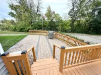 Spacious Home near Lake Minnetonka & Downtown Excelsior Hotels in Excelsior