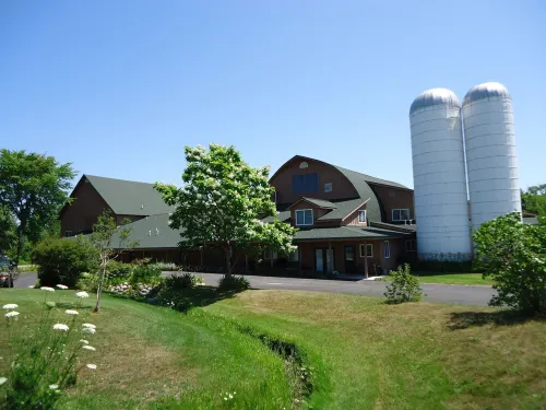 Stay in the heart of Leelanau county wine tasting region. Views to Traverse Bay