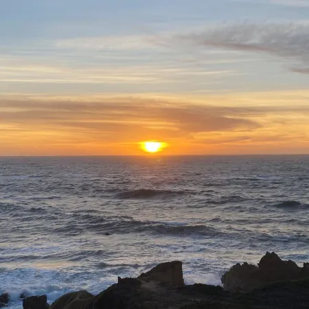 Oceanfront Oasis, Sunsets & Crashing Waves