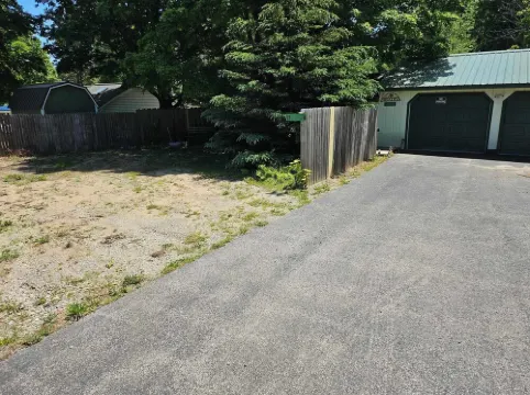 Cozy studio cabin close to Lake Michigan.