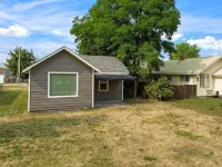 Cozy Cowboy Cabin in Polson: Historic Charm, Modern Comfort Near Flathead Lake Hotels in Polson