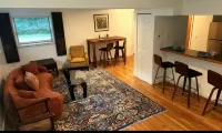 Stylish Remodeled 2 Bedroom Property in Enchanting Shelburne Falls Village. Hotels in Franklin County