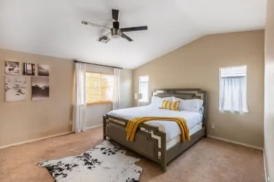 Retreat to Relaxation: Your Unforgettable Vacation Home with private pool 피르스트 크릭 트레일헤드 주변 호텔