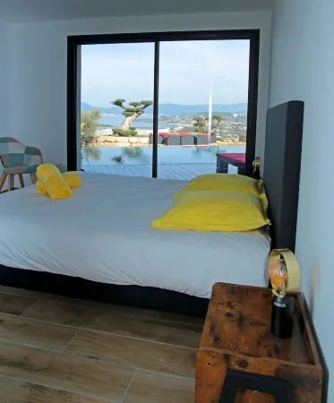 Maison Luxe Corse Porticcio VUE MER Отели в г. Пьетроселла