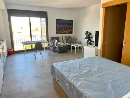 Loft Moderno en Terrassa, Ideal Parejas. Wifi. PK