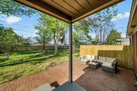 LUXURY & LOCATION!200ft away from The Tulsa Expo Square!Sleeps up to 9!