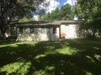 Brand new-newly renovated cabin on 1/2 acre lot right on the Missouri River!