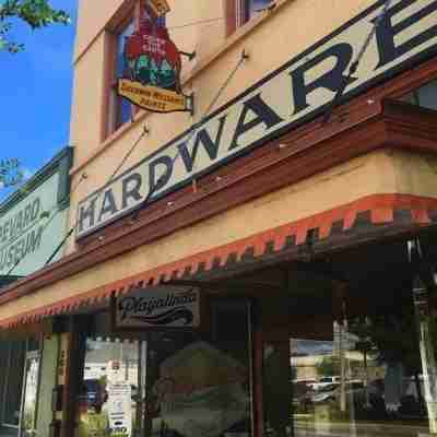 Historic down town Titusville apt A . Private no host! Hotel Exterior