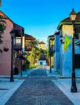STEPS TO THE BEACH and POOL Oceanfront QUIET complex Lola’sLanding!!