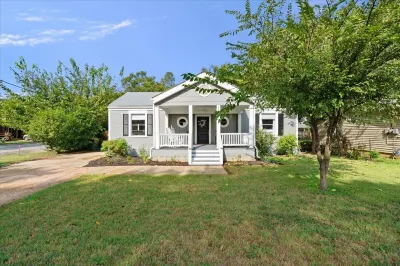 The Leona House~Huge Backyard~Downtown Georgetown