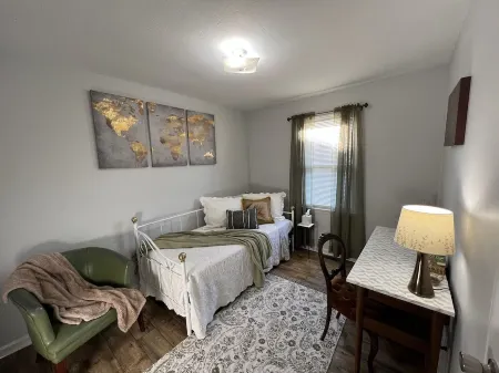 The Cheery Nook in Salisbury