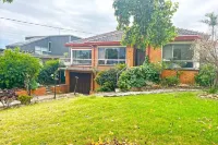 Doncaster Brick Family Home