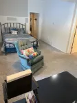 Cozy, quiet Hotels near Alaska Zoo