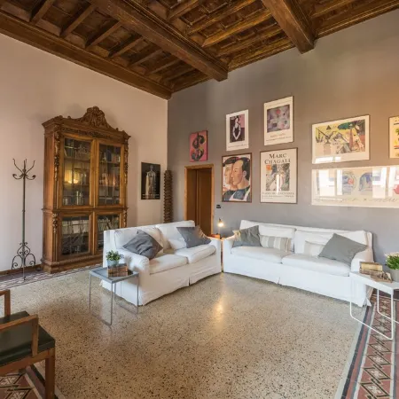 CAMBIONI ROOMS DOWNTOWN APARTMENT cin.IT00005C2SW6NAP8