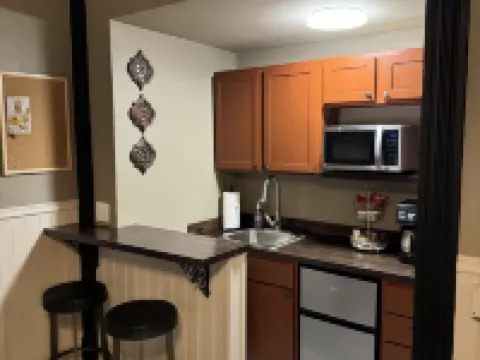 The Perch at Main Street Suites: A great way to experience downtown Van Buren! 克勞福德縣酒店