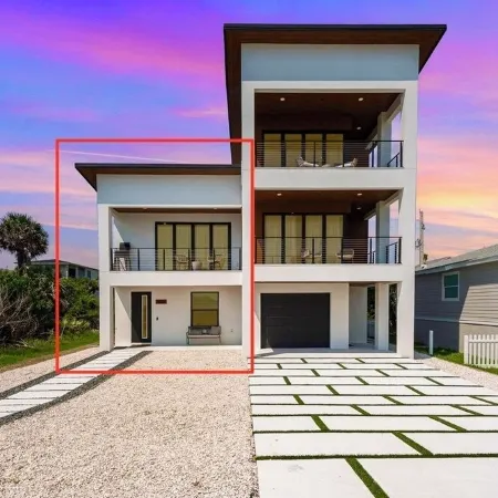 Beachfront Luxury, New, Modern Oceanview Retreat!