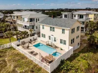 Relaxed Cancellation Policy! Oceanfront home with pool,hot tub, fire pit, bikes.