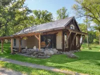 Cabin In the Finger Lakes near the Seneca Lake Wine Trail and Watkins Glen Hoteles en Hector