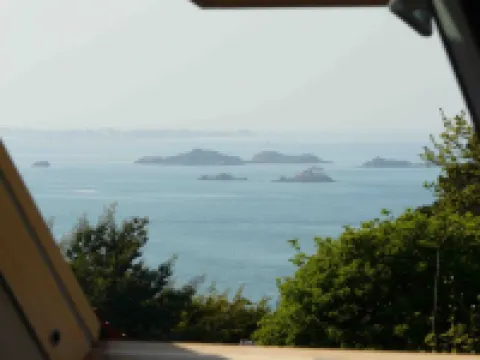 300m from the SEA, Breton house with large garden and sea view - WIFI Hotels in Ploubazlanec