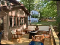 Spinnler Point Lake House walk to Lake Wallenpaupack Boat Slip