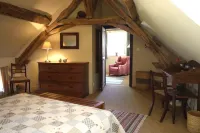 Cottage and private garden - rural bliss for two (or 4 with mezzanine)