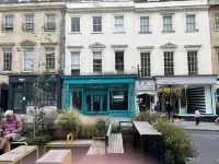 Breathtaking Flat in Central Bath !!