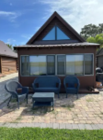 Large waterfront cabin with dock and access to Lake Okeechobee