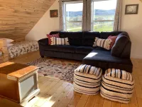 Cozy Cabin With a View of Bear Lake