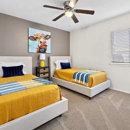 Quick Access: Kalahari- Dell Diamond- Austin- 4Bdrm- 1Story with Pool & Games