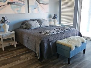 Cozy home in beautiful Prescott, Az. Minutes from downtown.