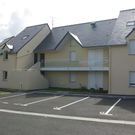 Apartment/ flat - Pleneuf val andre