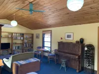 Relax in a beautiful private peaceful setting 5 minute drive from Beechworth