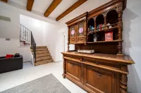 Celenga Apartments with Free Offsite Parking