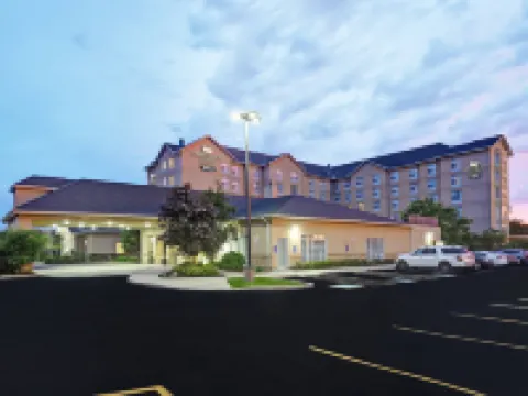 ホームウッド スイーツ バイ ヒルトン ケンブリッジ ウォータールー オンタリオ ケンブリッジのホテル