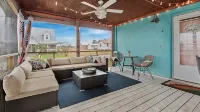Newly listed beach bungalow just steps away from the beach!