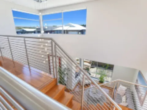 Entire Ocean View Shell Cove Mansion - Sleeps 16 guests 5 minute from the beach! 쉘하버 호텔