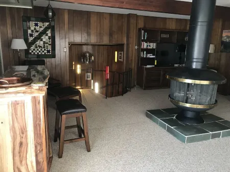 Be Our Guest at this Premier Property in Riverview Отели в г. Cascade County