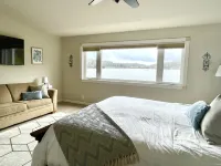 Perfect Lakefront Getaway for Relaxation and Fun Hotel a Nevada County